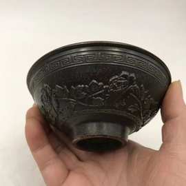 古玩杂项复古做旧年年有余铜碗双鱼花开富贵浮雕铜器茶碗摆件