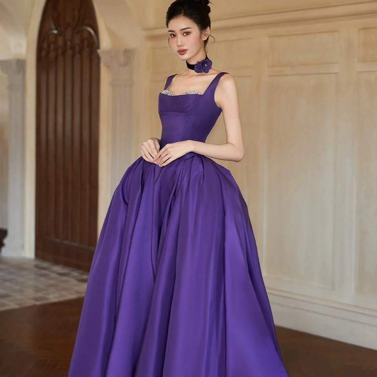 Purple string temperamento vestido de noche otoño 2025 nuevo estilo simple satén de fiesta de cumpleaños vestido elegante