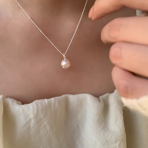 Niche high-end exquisite single pearl necklace for women, versatile accessories, temperament, non-fading clavicle chain, new product