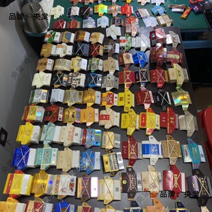 国外烟卡稀有烟卡多个品种,库存万烟牌卡牌呸呸卡轰炸外国卡 包邮-阿里巴巴