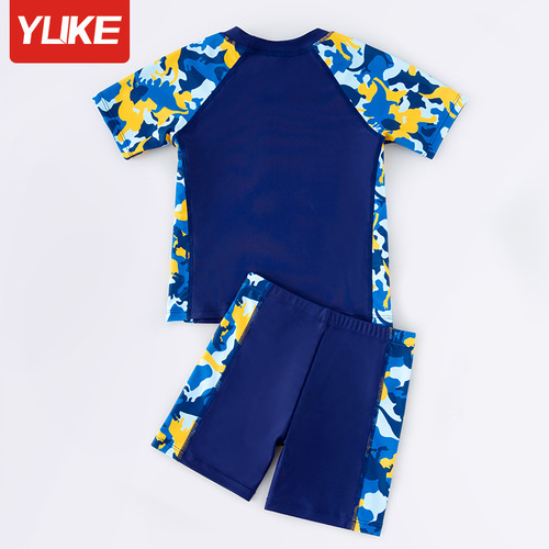 Children's swimwear for boys, middle-sized and older children, new youth-style camouflage split student swimwear