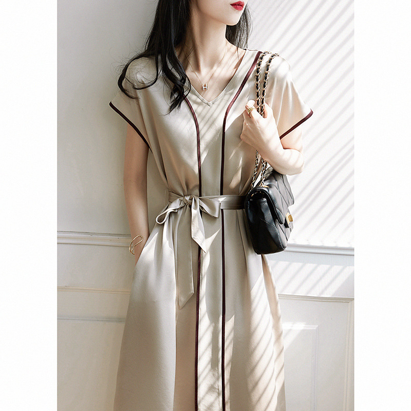 2026 Summer New Style V-Neck Draped Stylish Dress with Invisible Pockets, Structured Sleeves, and Tie-Up Design for Women