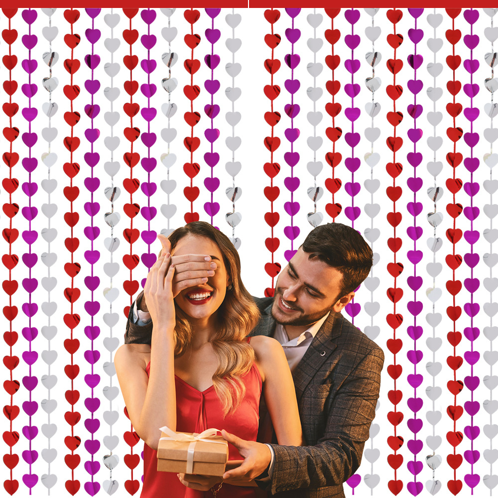 Nuevo brillante amor cortina de seda de lluvia Día de San Valentín diseño de la atmósfera de la boda cortina de fondo rojo plata corazón de aluminio cortina de puerta