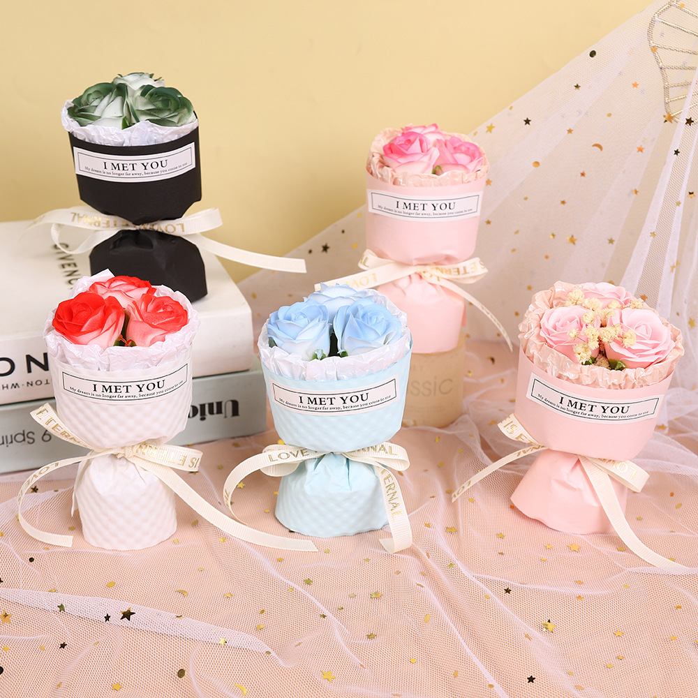 Día de San Valentín ins bolsillo encuentro pequeño ramo de flores MINI novia regalo decoración de automóvil salida de aire mini rosa