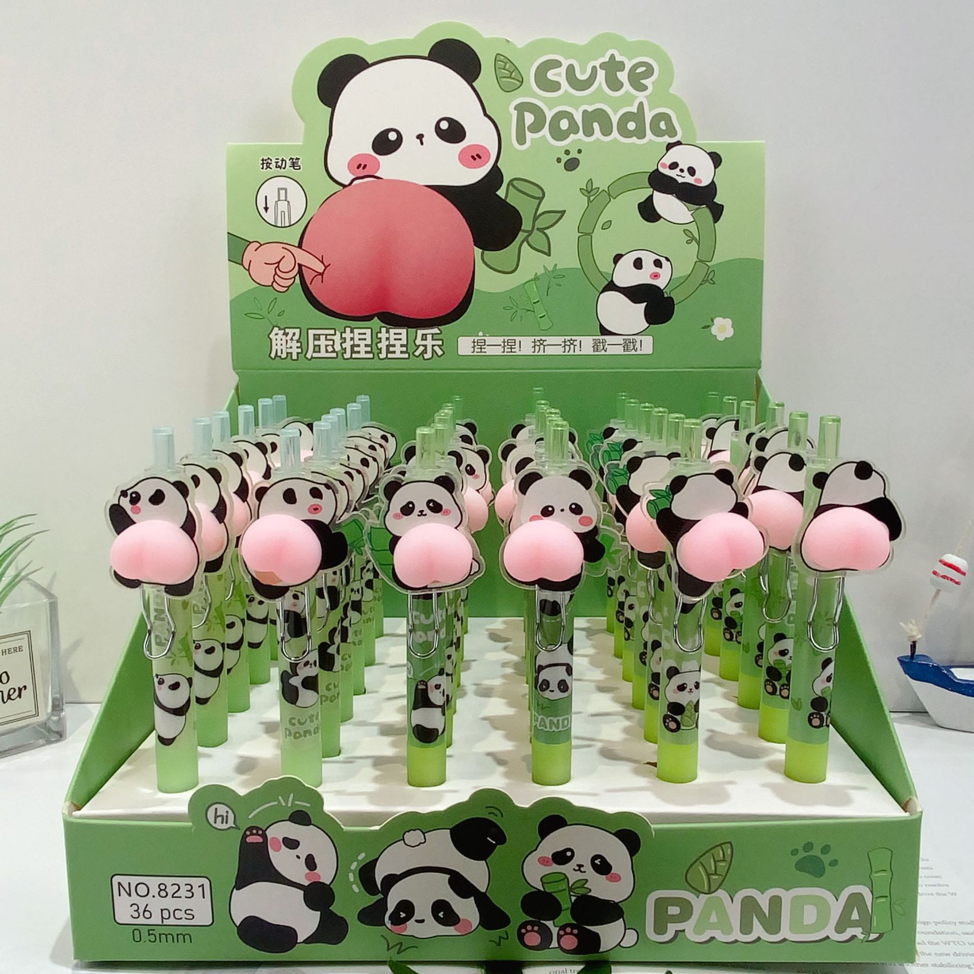 Bolígrafo panda para descomprimir el bolígrafo de pedo pellizcar música para descomprimir el bolígrafo de gomas lindo de dibujos animados Kuromi Kapibala al por mayor.