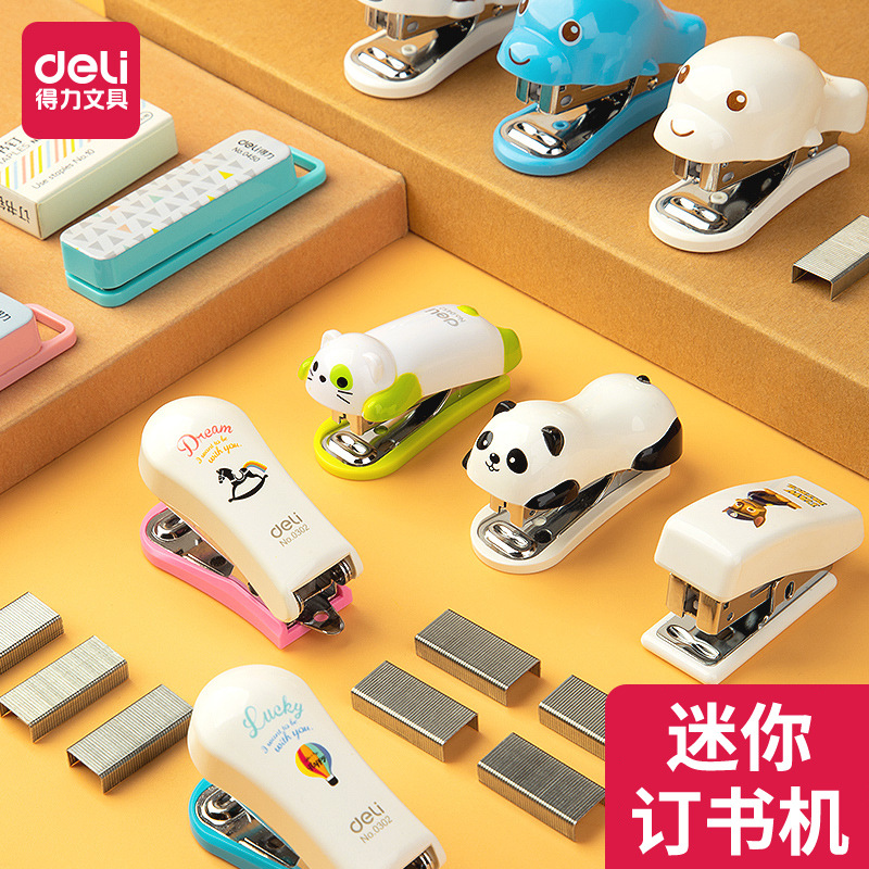 Deli Stationery Children's Cartoon Small Stapler Student Mini Small Stapler Stapler Set Wholesale