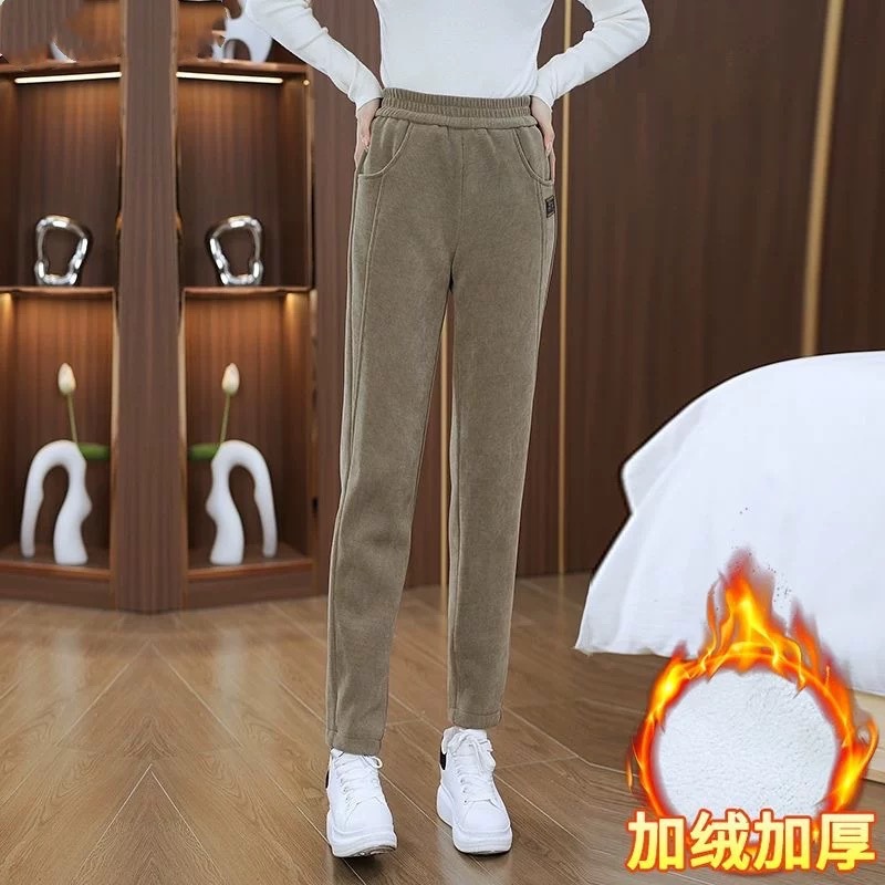 Pantalones harem de otoño e invierno más pantalones casuales de terciopelo 2024 nuevos pantalones cálidos rectos delgados de cintura alta pantalones sueltos