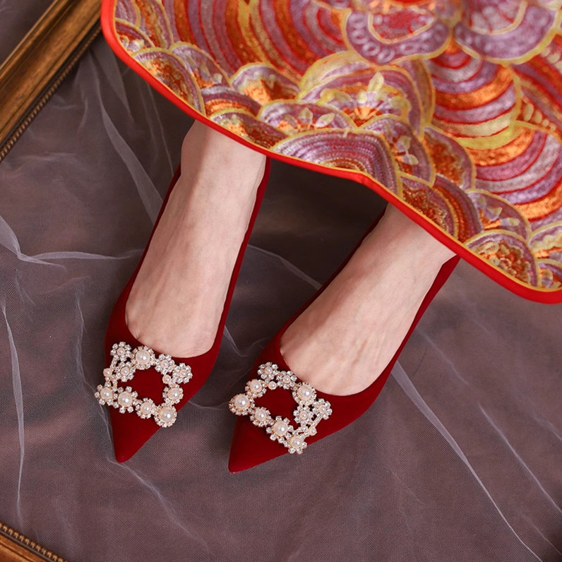Fashion High-heeled Comfortable Single-layer Shoes 2024 Spring and Autumn New New Pointed Square Buckle Rhinestone Niang Shoes Thick-heeled Large Size Shoes for Women Fashion High-heeled Comfortable Single-layer Shoes 2024 Spring and Autumn New New Pointed Square Buckle Rhinestone Niang Shoes Thick-heeled Large Size Shoes for Women