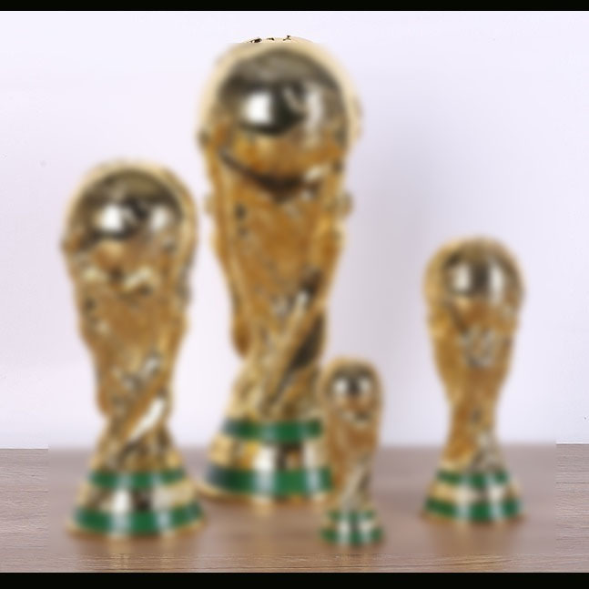 Modelo de la Copa del Mundo de Qatar Trofeo de premios de la Copa Hércules Trofeo de fútbol Artesanía de resina transfronteriza