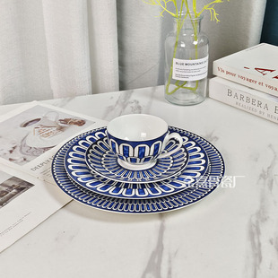 H���F��ļ��ױ����{ɫӡ�E�ͱP�A�ڿ��ȱ����¹Ǵɲ;߼������l