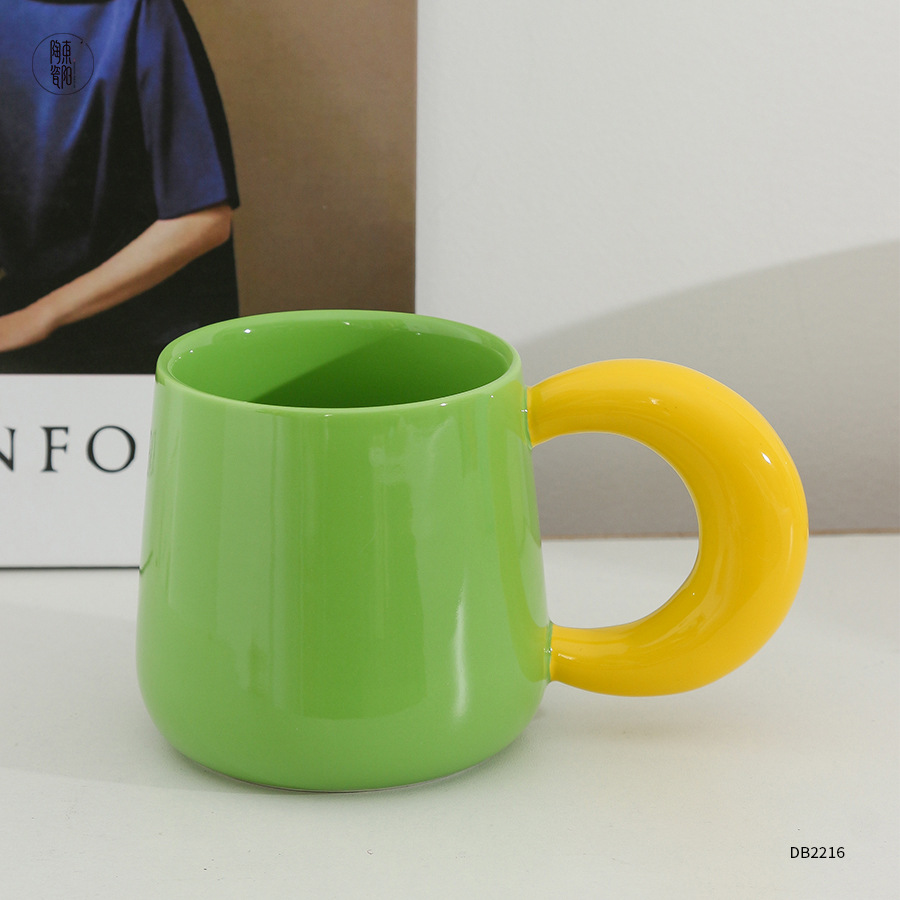 ײɫ���˱����Ƹ���ֵins���±����մɱ������մ�ˮ��Ů�߼���