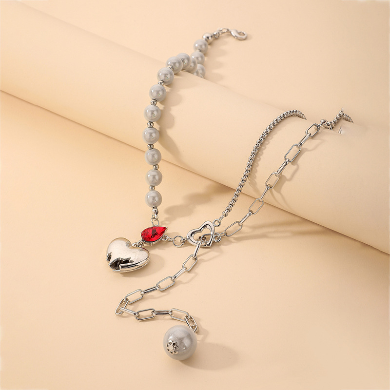 Wholesale Jewelry Heart Red Rhinestone Pearl Stitching Retro Necklace Nihaojewelry display picture 7