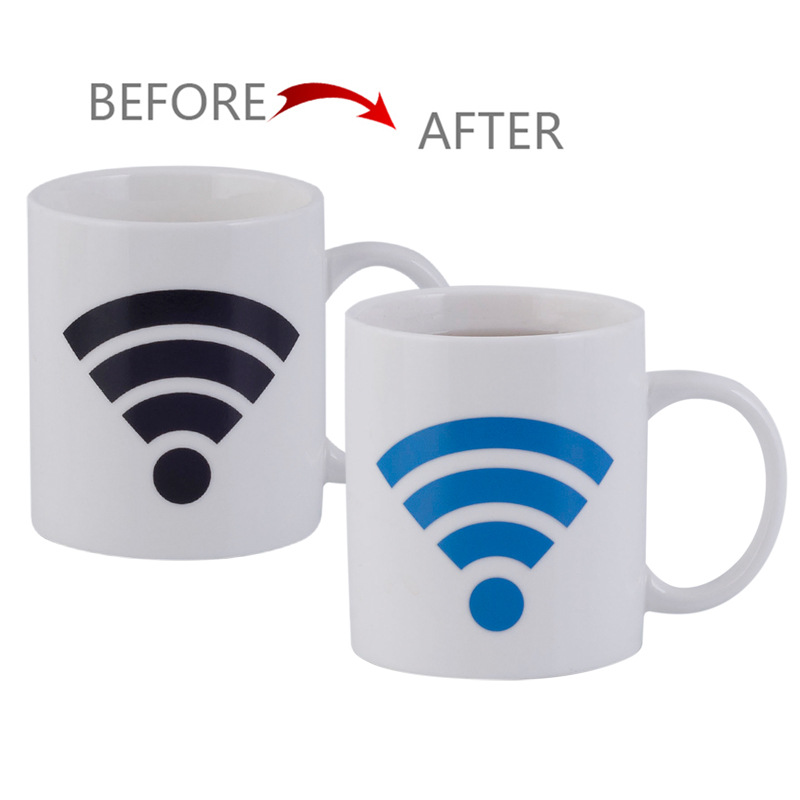 Taza de porcelana creativa taza de la novedad sensible a la temperatura búho que cambia de color taza de regalo prueba de logotipo taza mágica fábrica al por mayor