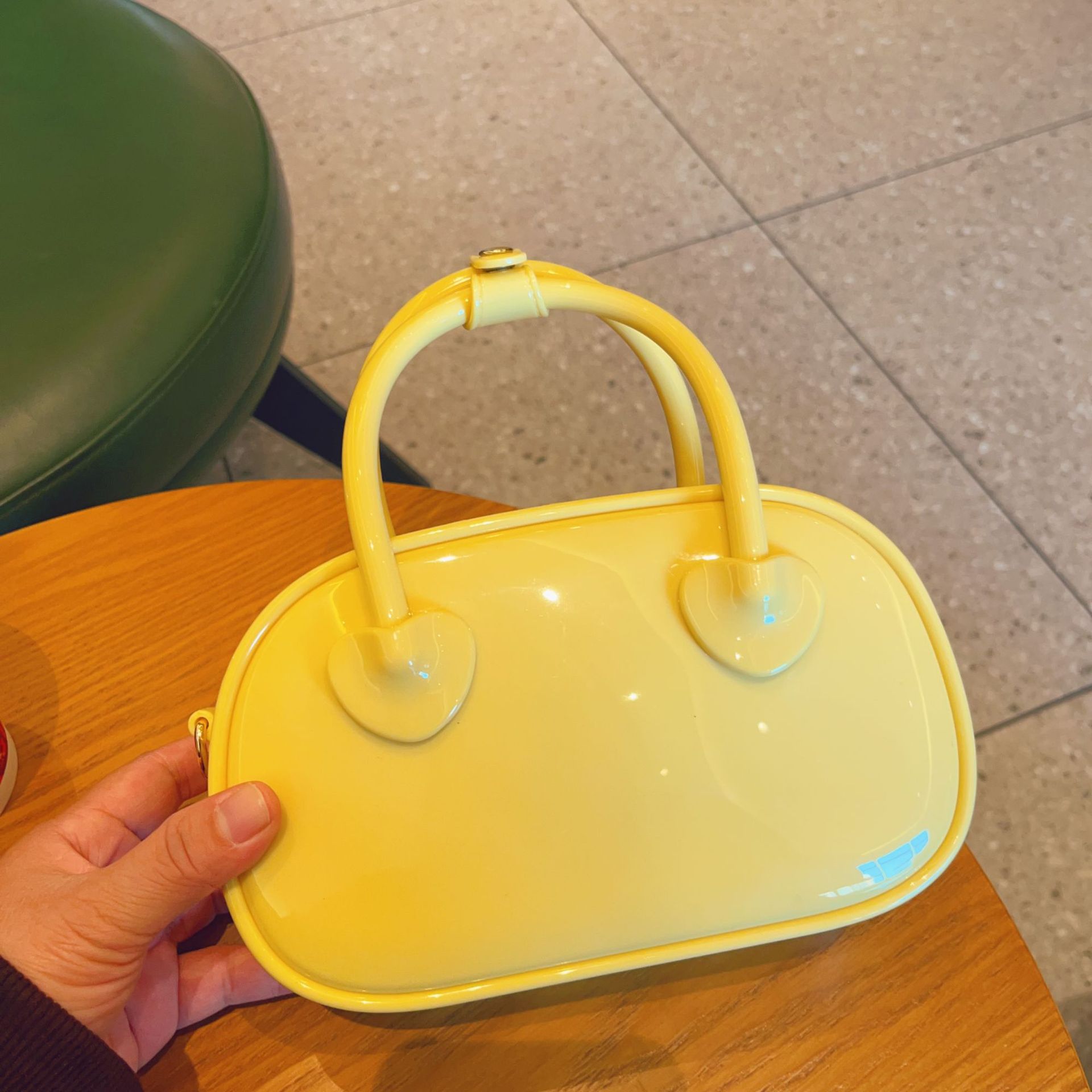 2025 New PVC jelly bag, summer candy color, single-shoulder crossbody mini bag, fashionable hand-held pillow women's bag undefined