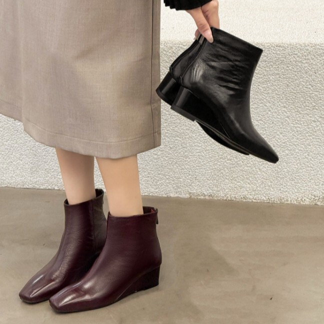 Longlin Autumn and Winter Butter Leather French Square Toe Chelsea Boots Small Ankle Boots Wedge Heel Ankle Slim Boots Rear Zipper Short Boots Longlin Autumn and Winter Butter Leather French Square Toe Chelsea Boots Small Ankle Boots Wedge Heel Ankle Slim Boots Rear Zipper Short Boots