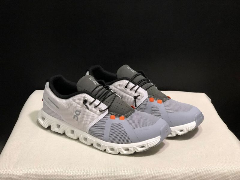 On昂走Cloud x 5アウトドアクッションネットランニングトレーニング男女カップルスポーツランニングシューズ|undefined
