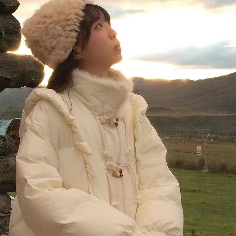 奶昔白爱心牛角扣水貂毛羽绒服2025冬季新款女学生甜鸭绒外套