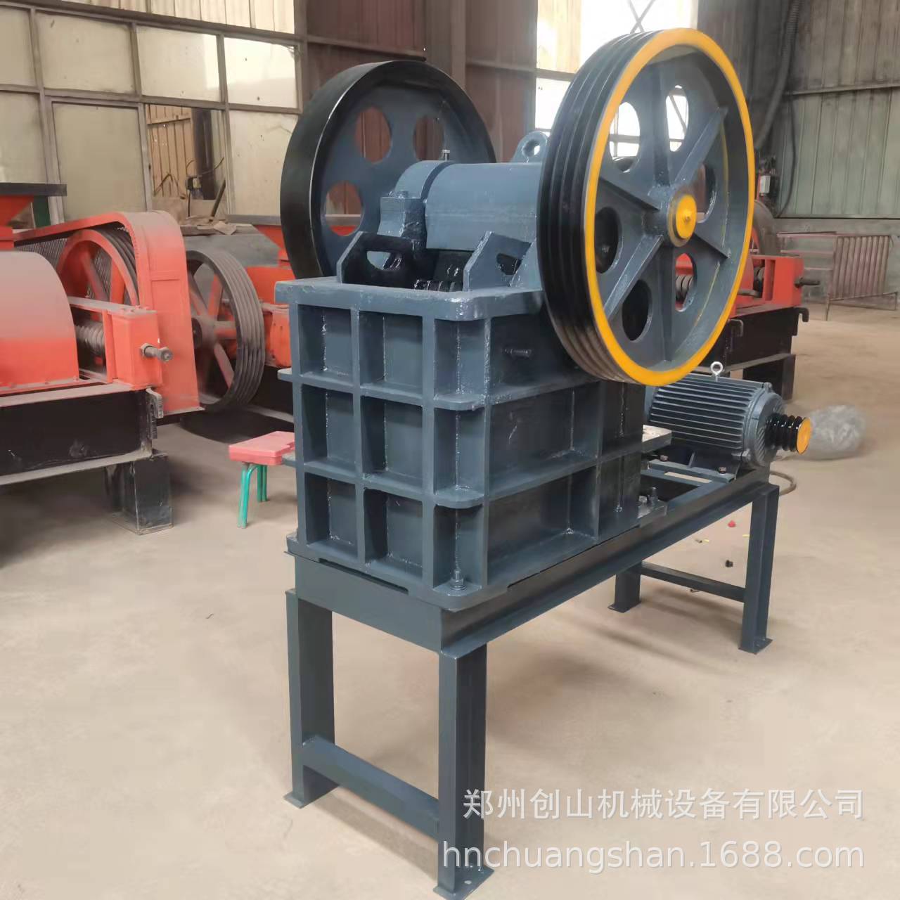 直销鄂式破碎机 石料破碎设备 山石鄂破机 鄂式碎石几 矿石打碎机