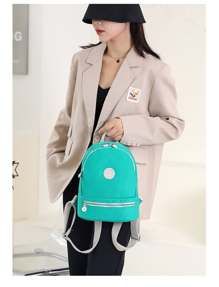 Cross-border exclusive ladies' backpacks, outdoor casual portable backpacks, large-capacity water-resistant nylon schoolbags for school undefined