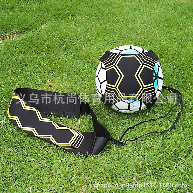 네 개의 발톱과 팔각형 패턴