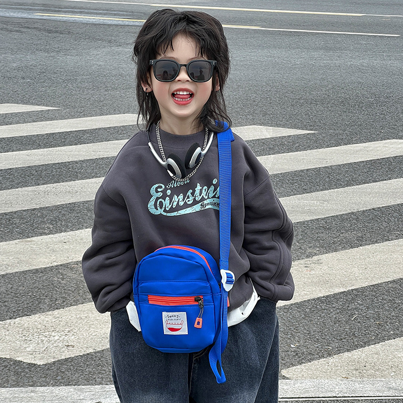 Bolsos de hombro coreanos para niños y niñas, bolsas deportivas casuales mini bebé, bolsas de tramo inclinadas, bolsas de nuevo estilo para niños, bolsas de moda