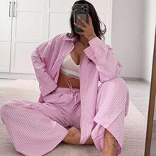 �W���L�¿�r�����e���ɗl�y�r���Lѝ�z����Shirt and pants sui