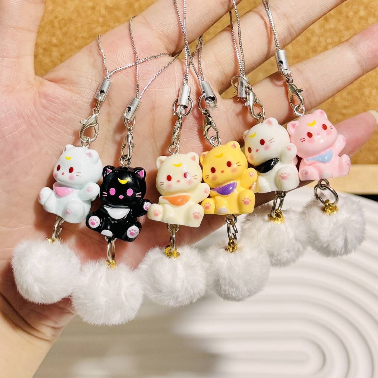 New Three-Dimensional Cartoon Kitten Mobile Phone Chain Cute Resin Keychain Student Bag Pendant Couple Best Friend Gift