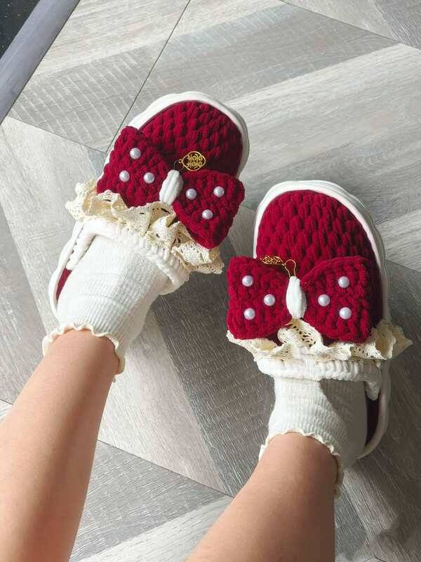 Handmade Cloud Slippers DIY Material Kit for Making Homemade Wedding Shoes, Crochet Ice Yarn Clogs for Friends