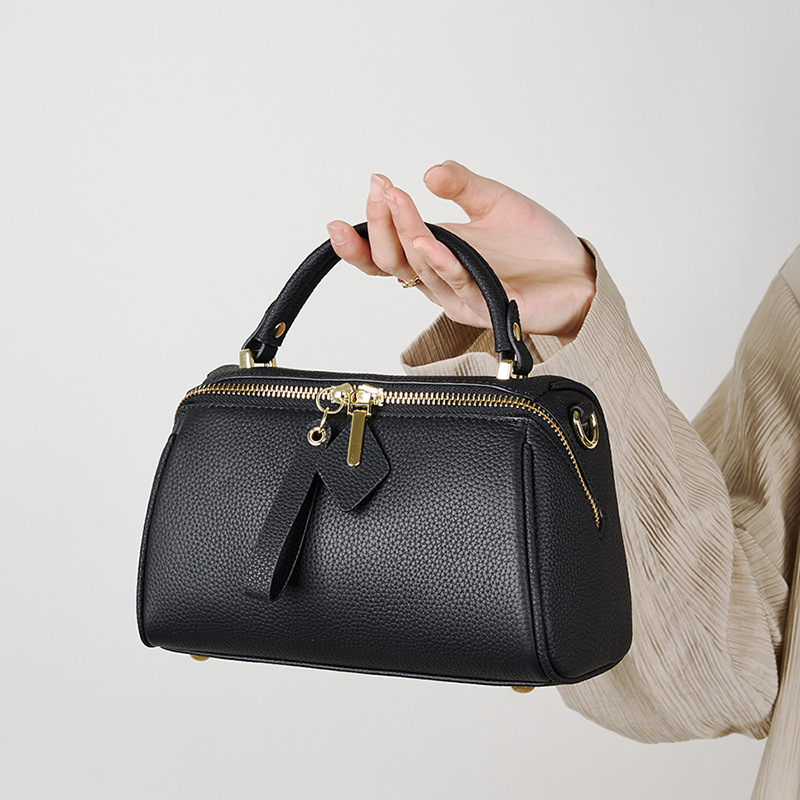Genuine Leather Elegant Women's Bag 2026 New Retro Simple Classic Boston Handbag Cowhide Crossbody Shoulder Bag - Thumbnail 4