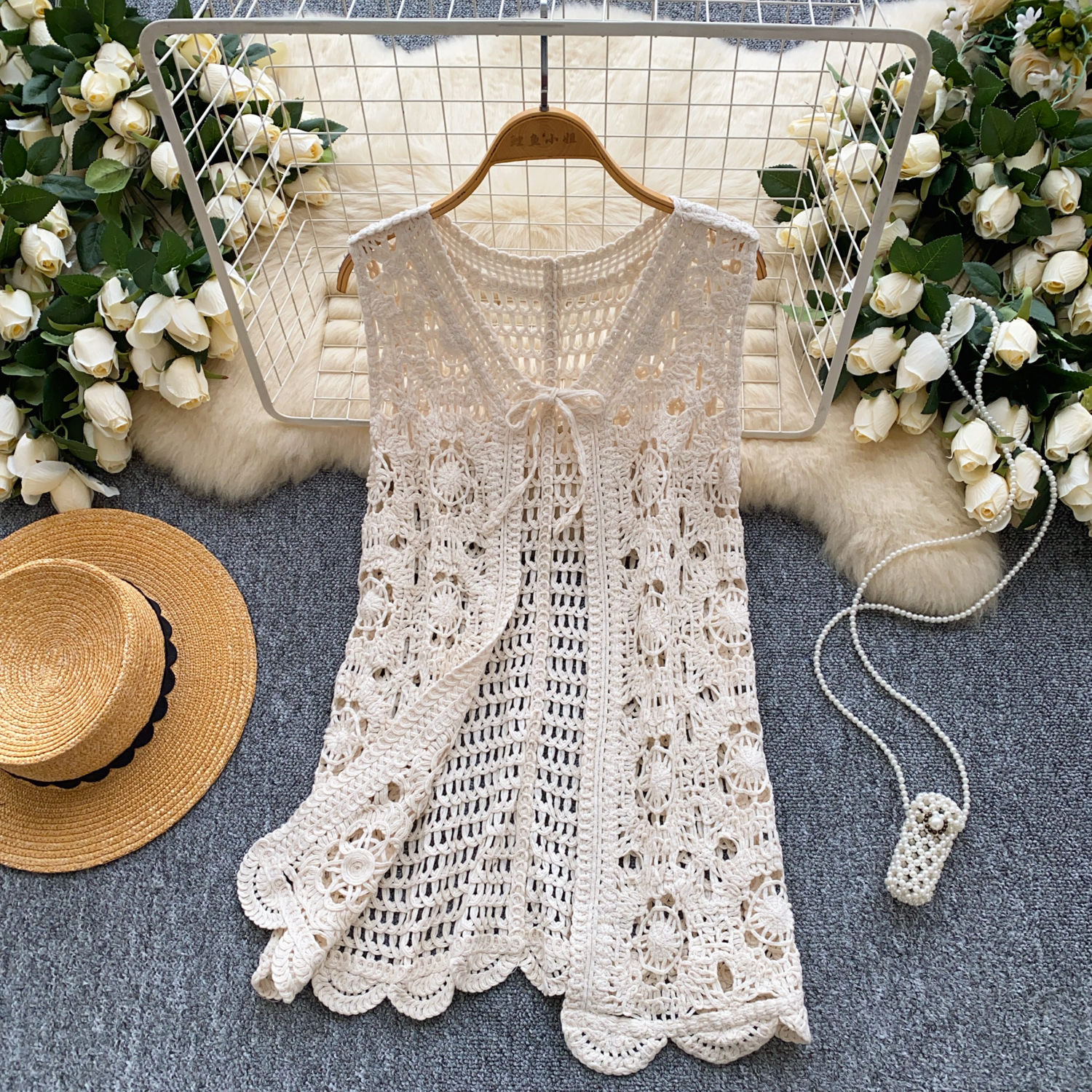 Carefully Selected Sweet Vacation Outer Vest for Women 2025 Summer Gentle Style Cut Out Crochet Lace-Up Sleeveless Open Stitch