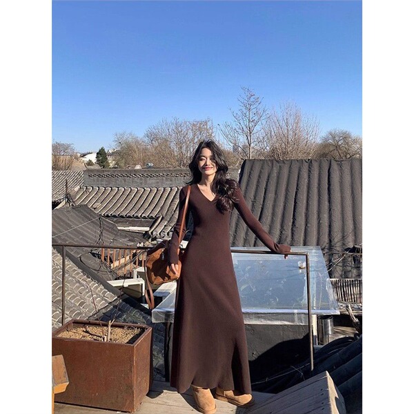 Demi-season dress