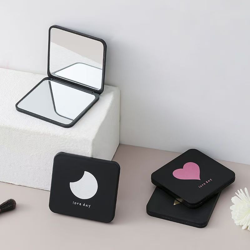 Espejo de maquillaje Espejo plegable en el viento alto valor facial Fairy estudiantes portátiles con mini espejo