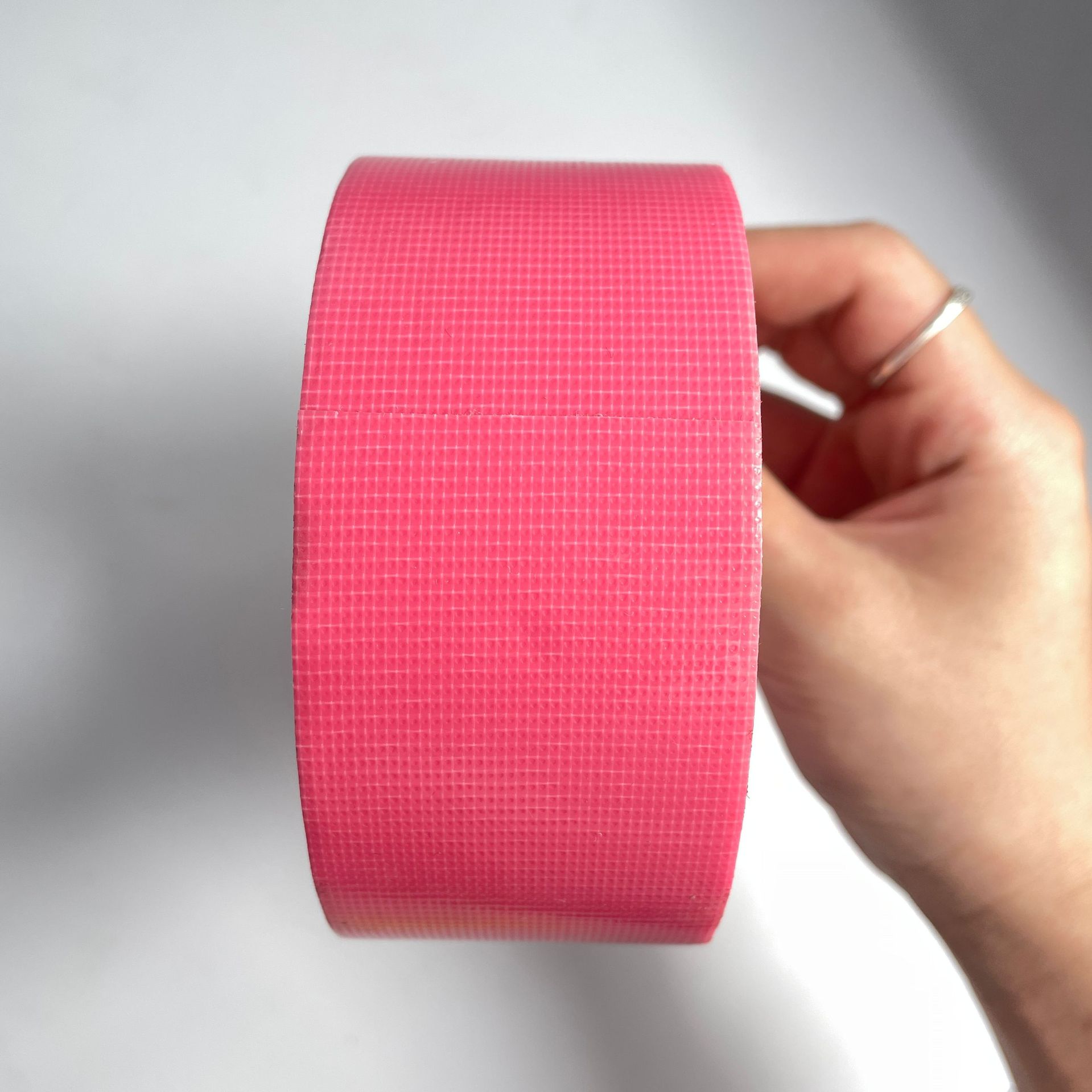 Tape adhesiva de tela de alta viscosidad decoración sin rastro película adhesiva de tela de malla adhesiva de tela unilateral cinta adhesiva de tela