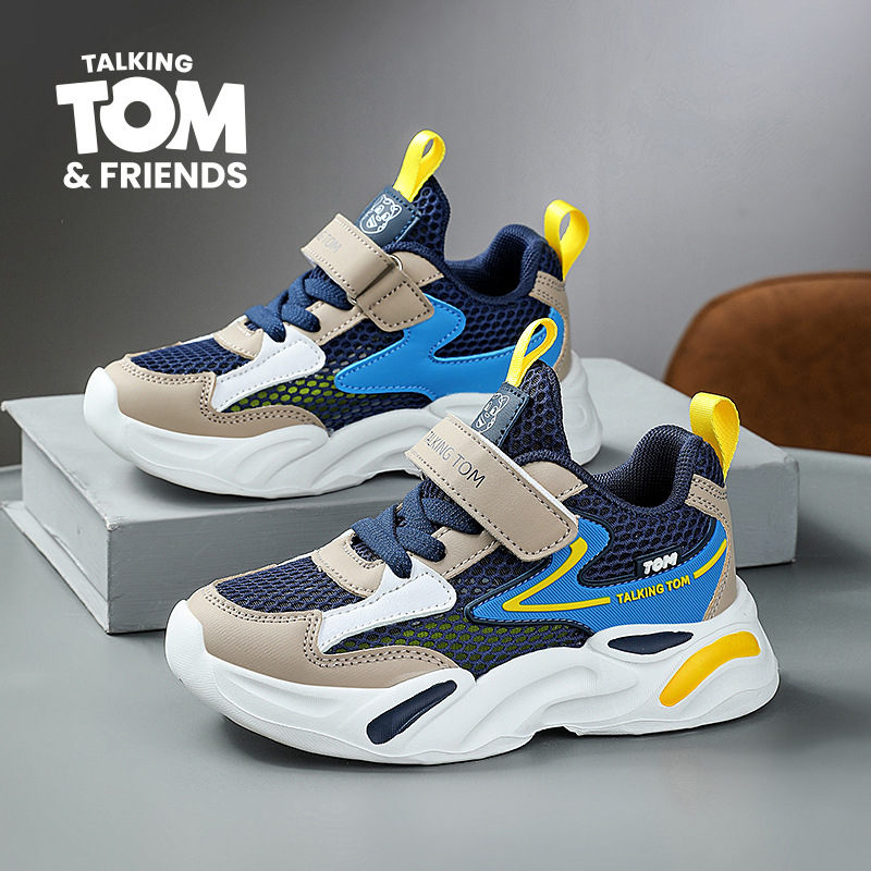 Zapatos para niños Tom Cat 2025 verano nuevo estilo zapatos deportivos de malla para niños para estudiantes de primaria zapatos para correr ligeros al por mayor físico