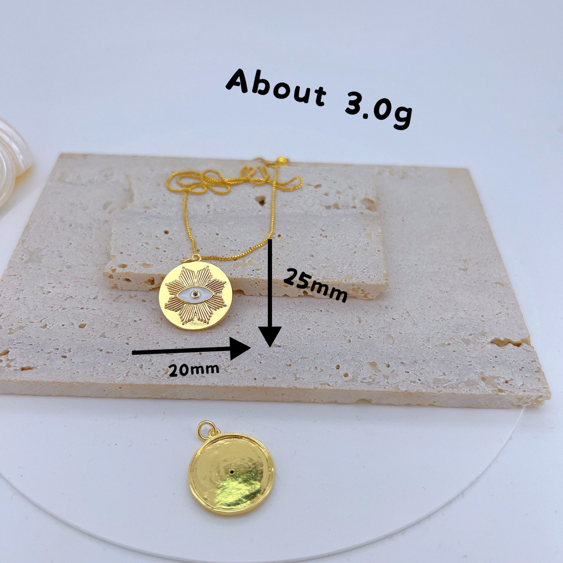 4g Weight Pendant Jewelry Making Type 20 * 25mm Jewelry Making Size Zircon Inlay Material DIY Jewelry Accessories Classification 1 Piece Quantity Copper Material Devil's Eye, Heart Shape Pattern All Seasons Season Plating Design Simple Style Style 1 Piece 20 * 25mm Copper Zircon Devil's Eye Heart Shape Pendant 3