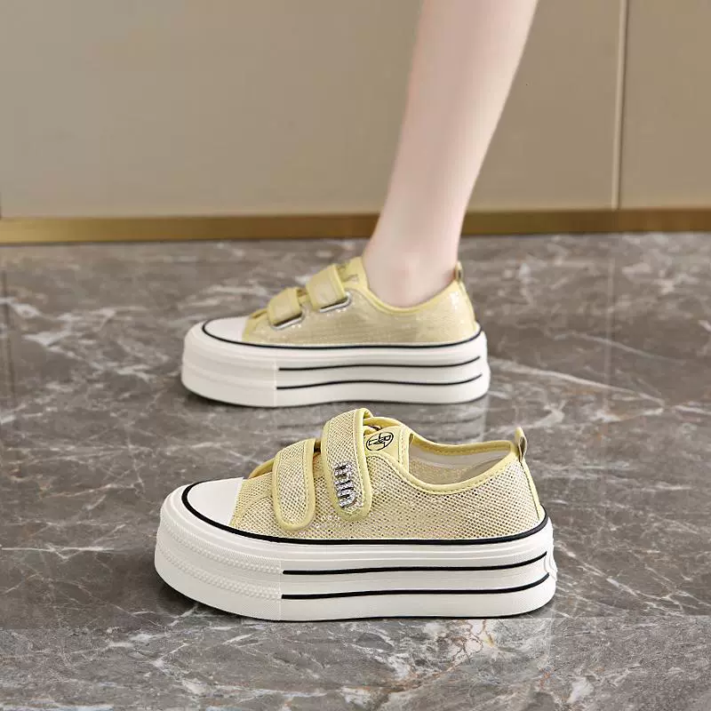 Женская обувь Four Seasons Boutique на платформе с толстой подошвой и сеткой. Универсальная и удобная женская спортивная обувь.