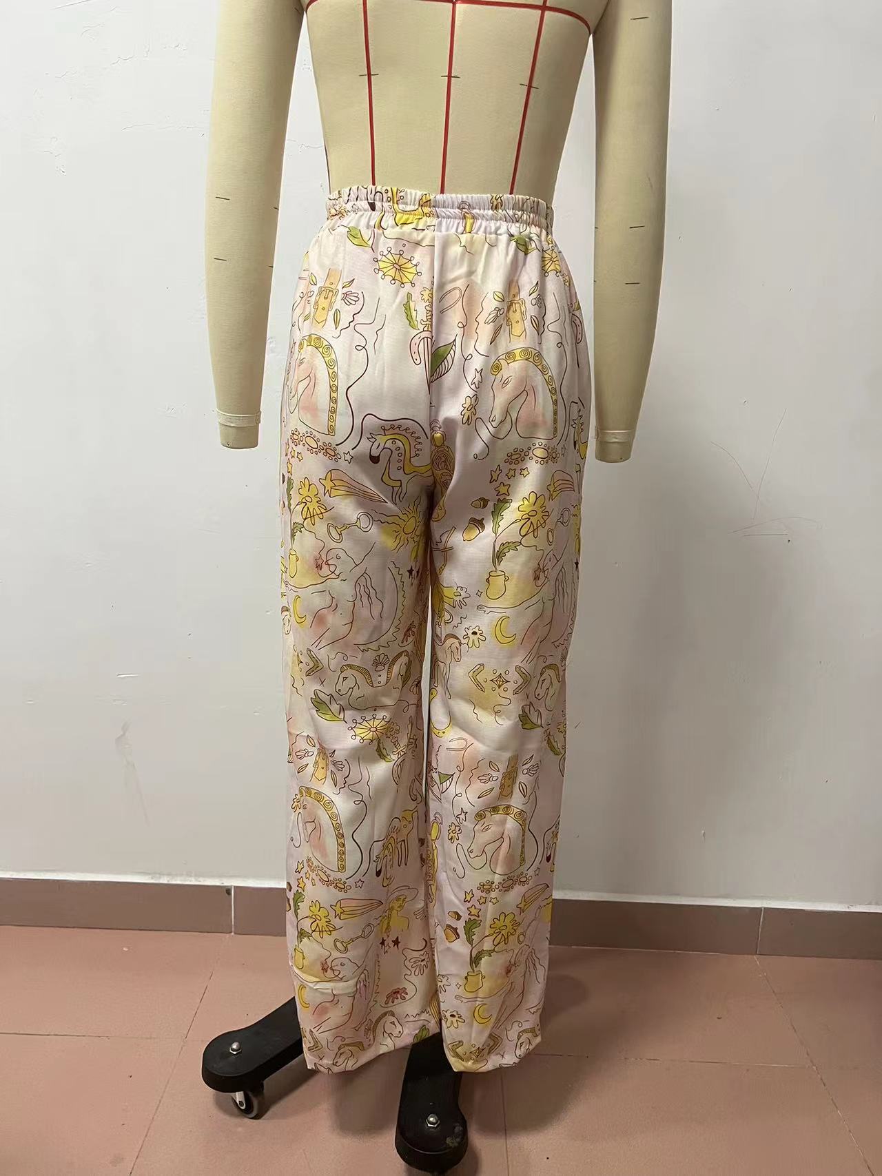 Women's Casual Cartoon Polyester Printing Pocket Pants Sets display picture 10