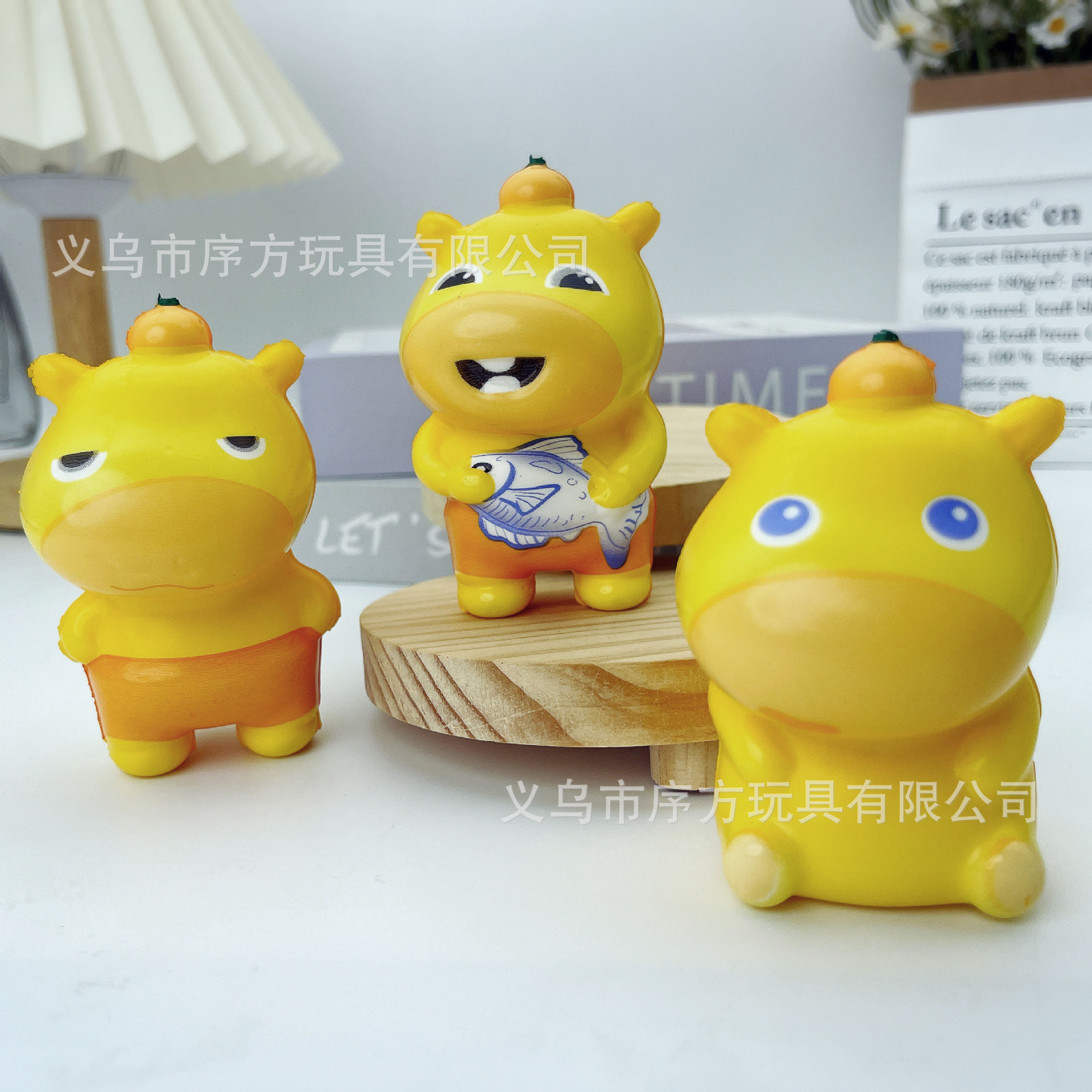 Pequeños juguetes de descompresión adultos pu kapibara rebote lento pellizco juguetes de descompresión niños descompresión barraca caja ciega