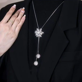 毛衣链;项链;戒指