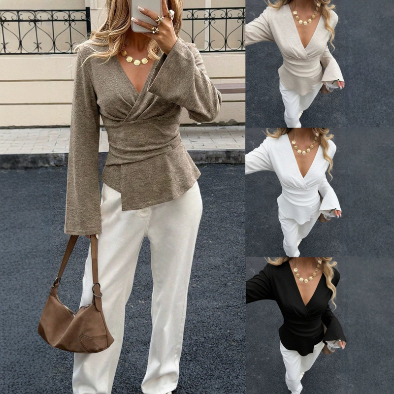2026 V-Neck Cross-Over Slim-Fit Top for Women, Slimming Bell Sleeves, Irregular Hem, Long-Sleeve Design, Stylish Women's T-Shirt