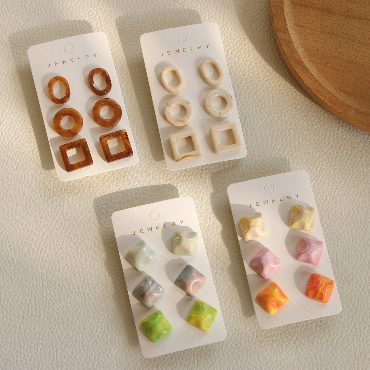 Round, Square Pattern Women'S Gender Hollow Out Design 1 Set Simple Style Round Square Hollow Out Arylic Ear Studs