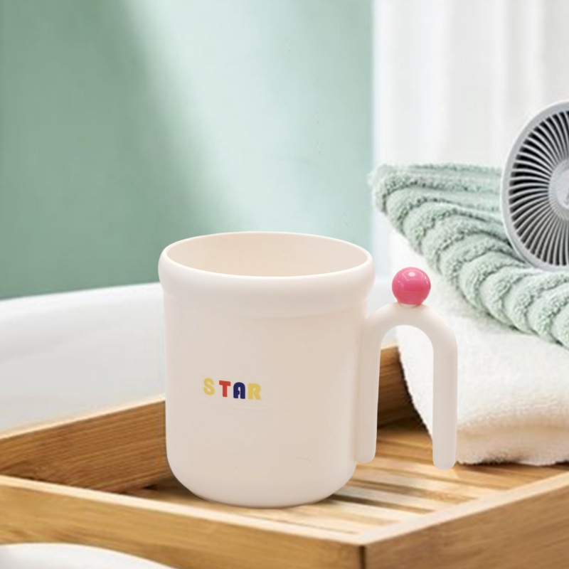 Cute Plastic Mouthwash Cup For Families And Couples_voghion.com