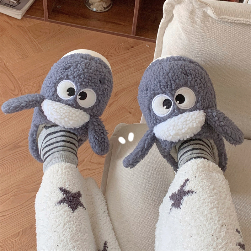 Home warm fashion new closed toe cotton slippers women's autumn and winter room velvet cute alpaca confinement shoes