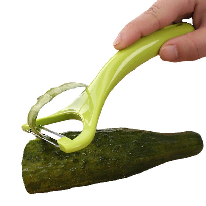 Kitchen fruit knife scraper peeling knife two-piece set peeler plastic melon and fruit planer Nordic style household multi-function