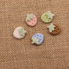 秋と冬のウールの小さなイチゴフルーツヘアピンアクセサリー diy 子供靴帽子靴下マスター装飾アクセサリーアクセサリー