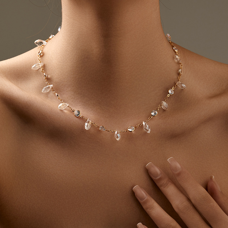 1 Piece Quantity Shiny Geometric 18K Gold Plated Artificial Crystal Copper Wholesale Necklace