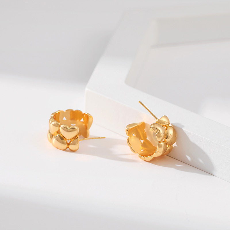 Retro Heart Shape Copper Plating Ear Studs 1 Pair