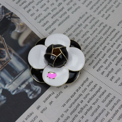 camellia brooch marking – Yaxa sancaqları