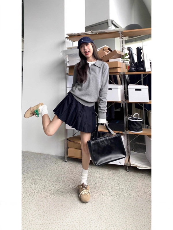 2025早春新款爆款小衫内搭打底衫上衣独特别致灰色polo领针织衫女|undefined