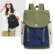 新款撞色户外露营双肩包女轻便大容量防泼水徒步登山包轻便双肩包